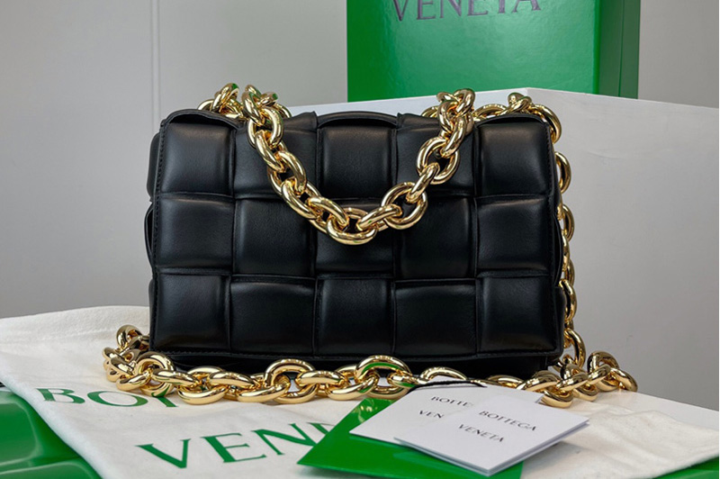 Bottega Veneta 631421 The Chain Cassette bag in maxi Black Intrecciato Nappa leather With Gold Chain