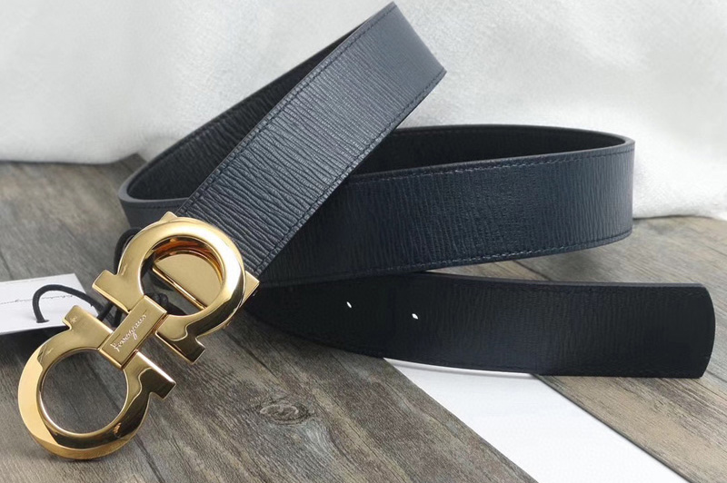 Ferragamo 675542 reversible and adjustable Gold Gancini Belt in Black textured calfskin leather