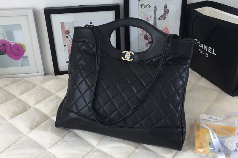 CC 31 Shopping Bags Black Calfskin Leather