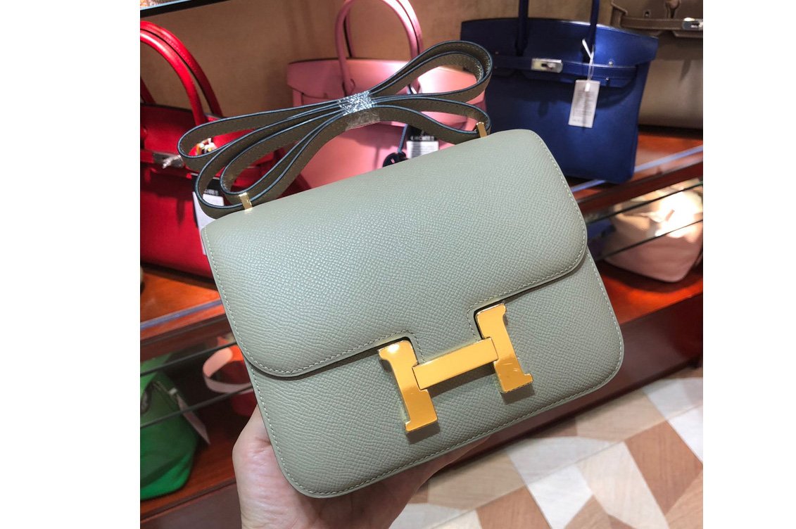 Hermes constance 18 Bag in Green Epsom Leather with Gold Buckle