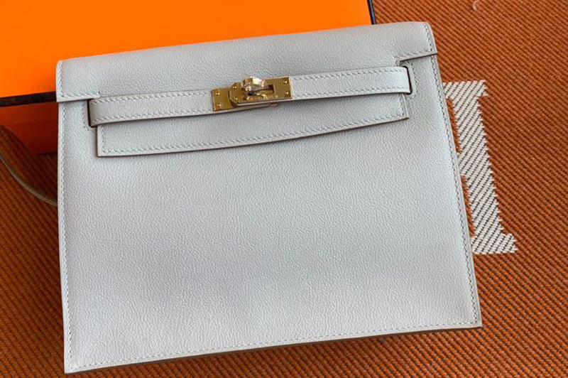 Hermes Kelly Danse 22cm Bag in Light Gray Evercolor Leather with Gold Buckle