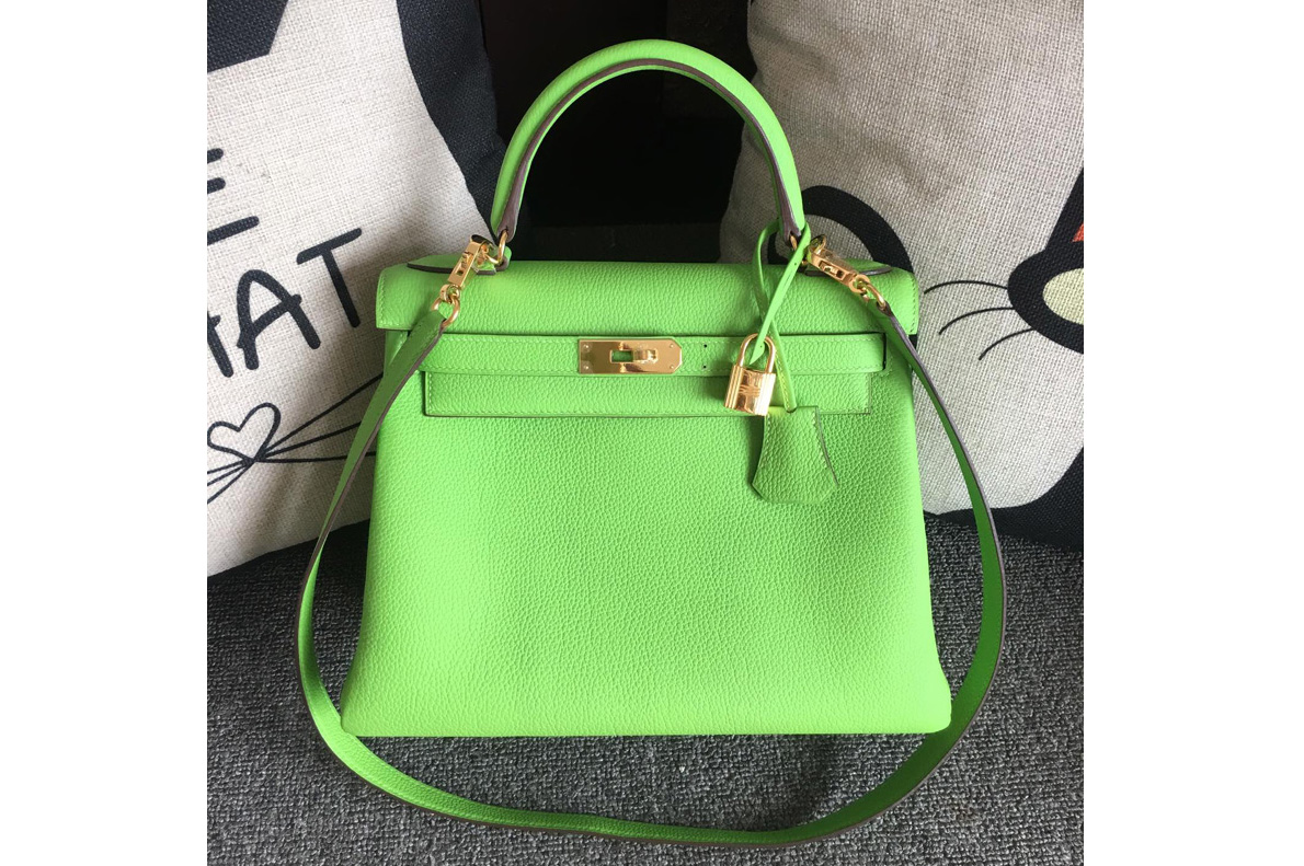 Hermes Kelly 28cm Bag Full Handmade in Original Green Togo Leather With Gold Buckle