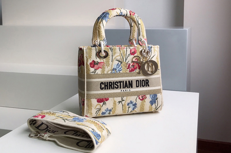 Christian Dior M0565 Dior Medium Lady d-lite bag in Dior Embroidery