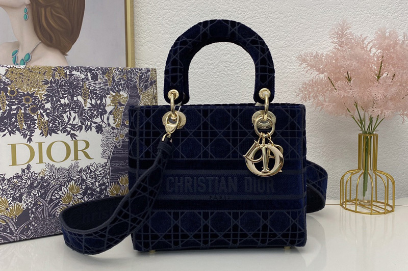 Christian Dior M0565 Dior medium lady d-lite bag in Blue Cannage Embroidered Velvet
