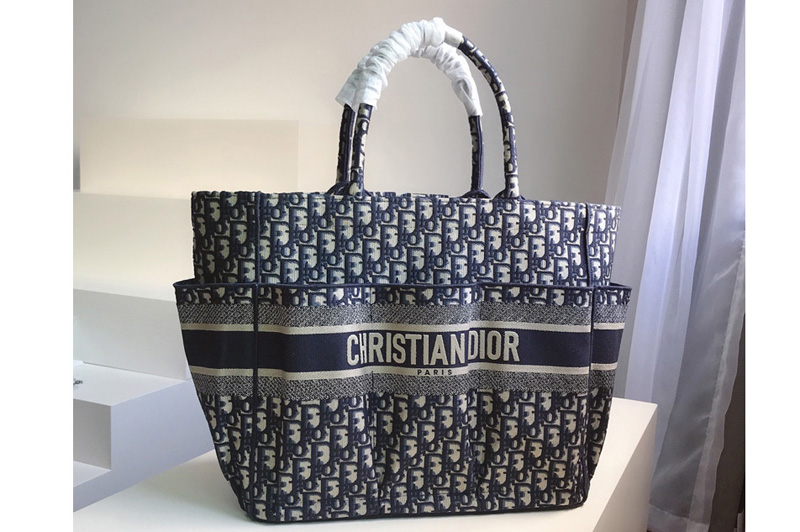 Christian Dior M1279 Catherine Tote Bag in Blue Dior Oblique Embroidery