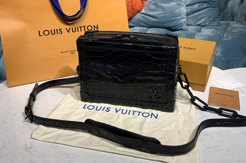 Louis Vuitton N95537 LV Soft Trunk messenger bag in Black Crocodile Leather