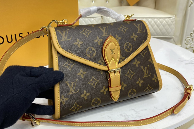 Louis Vuitton M44919 LV Ivy Bag in Monogram coated canvas