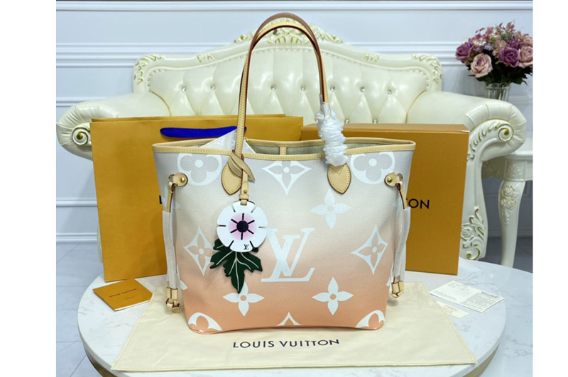 Louis Vuitton M45679 LV Neverfull MM tote bag in Brume Gray Monogram Giant coated canvas