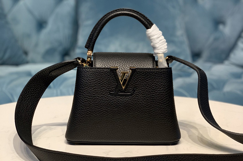 Louis Vuitton M56071 LV Capucines Mini handbag in Black Taurillon leather