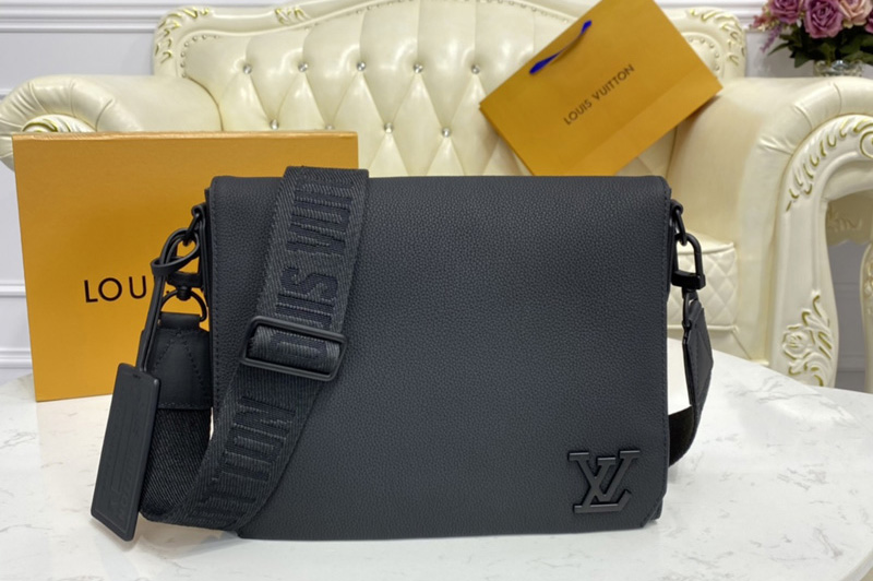 Louis Vuitton M57080 LV Aerogram Messenger Bag in Black grained calf leather