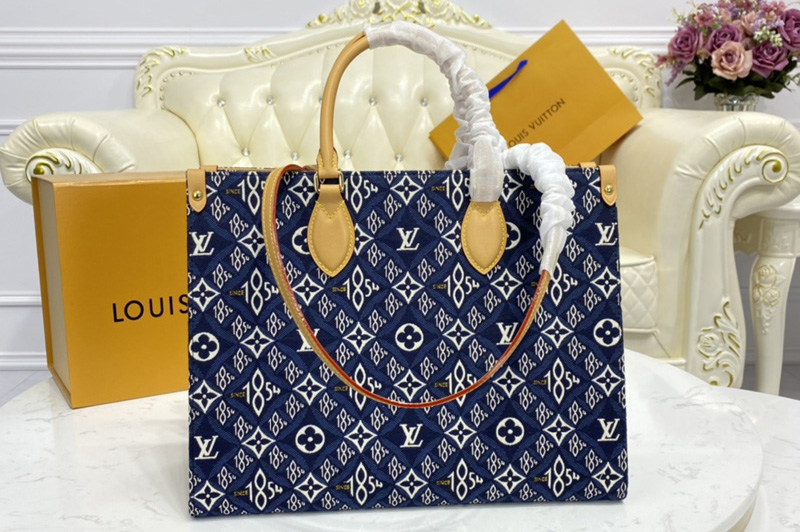 Louis Vuitton M57396 LV OnTheGo GM tote bag in Blue Jacquard Since 1854 textile
