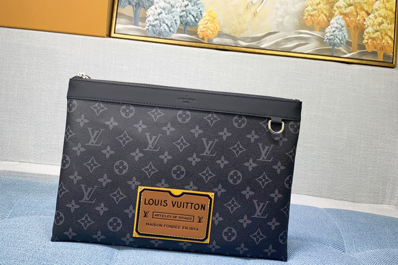 Louis Vuitton M62291 Discovery clutch in Monogram Eclipse canvas