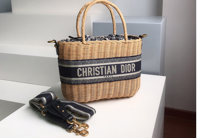 Christian Dior M7601 Dior Wicker basket bag in Blue Dior Oblique Jacquard and Natural Wicker