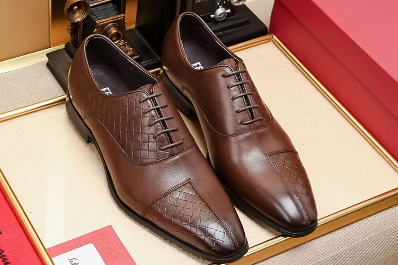 Men's Ferragamo Oxford Shoe In Brown Calfskin Leather
