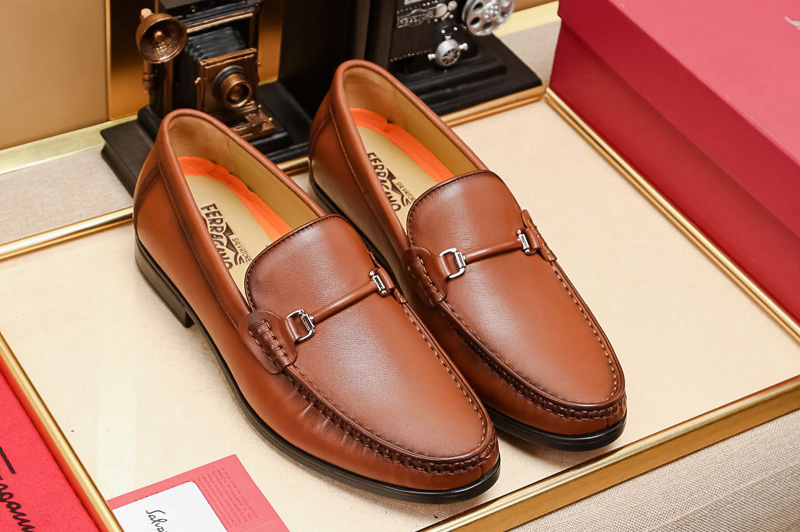 Men's Ferragamo Gancini Moccasin Shoe In Brown Calfskin Leather