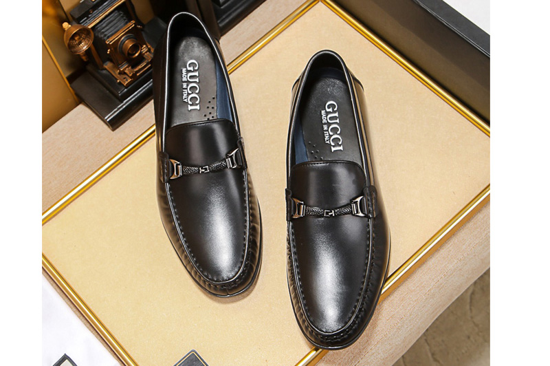 Mens Gucci Leather loafer with Black leather