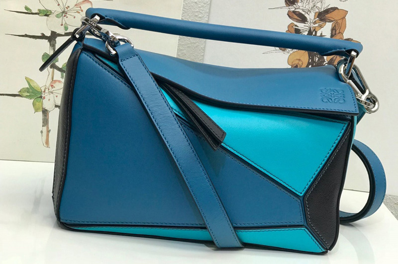 Loewe Small Puzzle bag in Blue/Light Blue/Black classic calfskin
