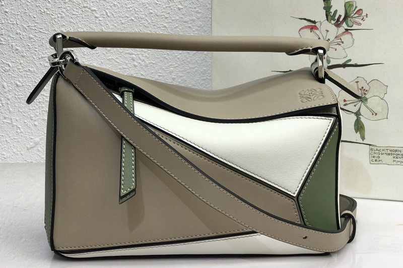 Loewe Small Puzzle bag in Grey/Green/White classic calfskin