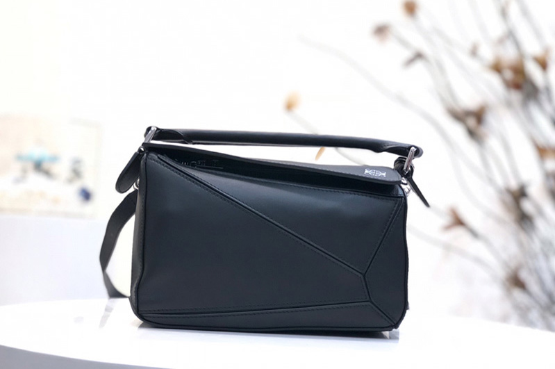Loewe Small Puzzle bag in Navy Blue classic calfskin
