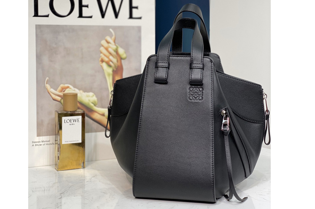 Loewe Small Hammock bag in Black classic calfskin