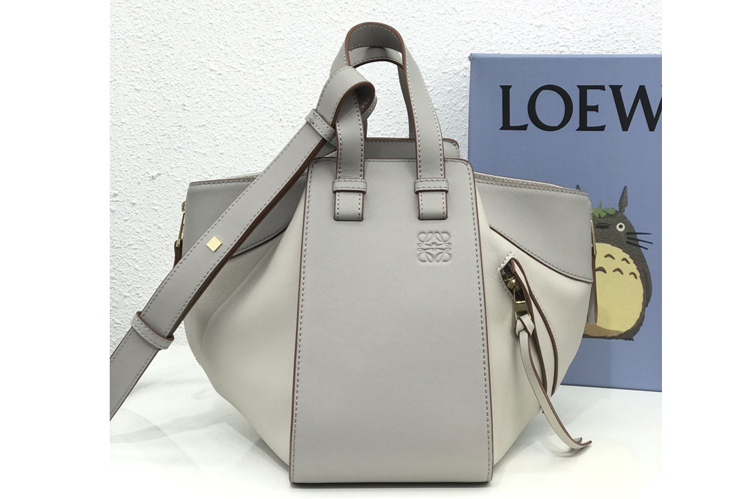 Loewe Small Hammock bag in Grey/White classic calfskin