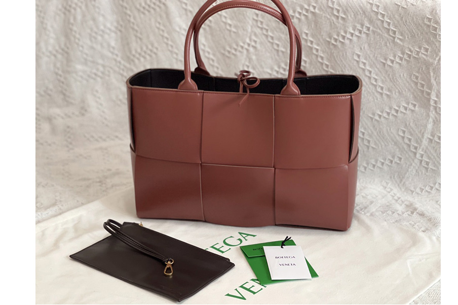 Bottega Veneta 609175 Arco tote bag in Bordeaux Intrecciato leather