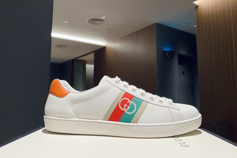 Gucci 644749 Men's Ace sneaker with Interlocking G in White leather