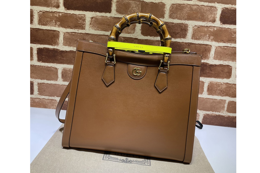 Gucci 655658 Gucci Diana medium tote bag in Brown leather
