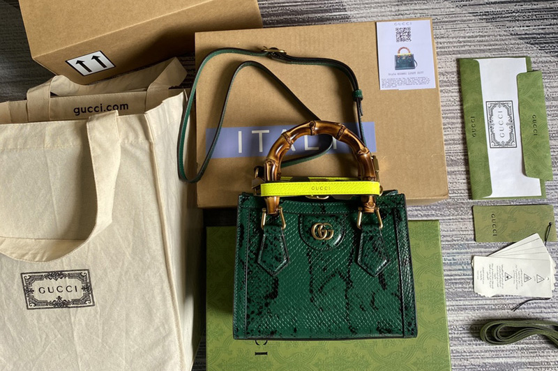 Gucci 655661 Gucci Diana mini python tote bag in Green colored python