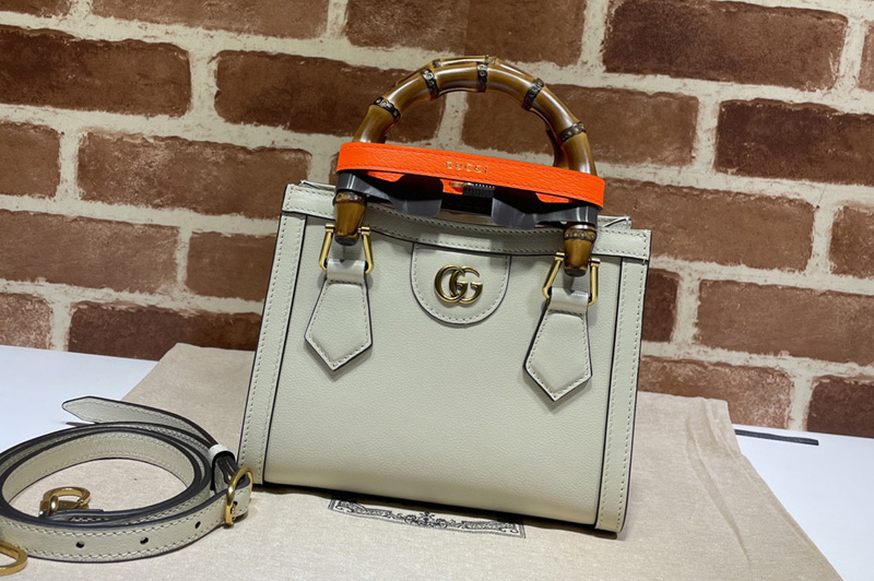 Gucci 655661 Gucci Diana mini tote bag in White leather