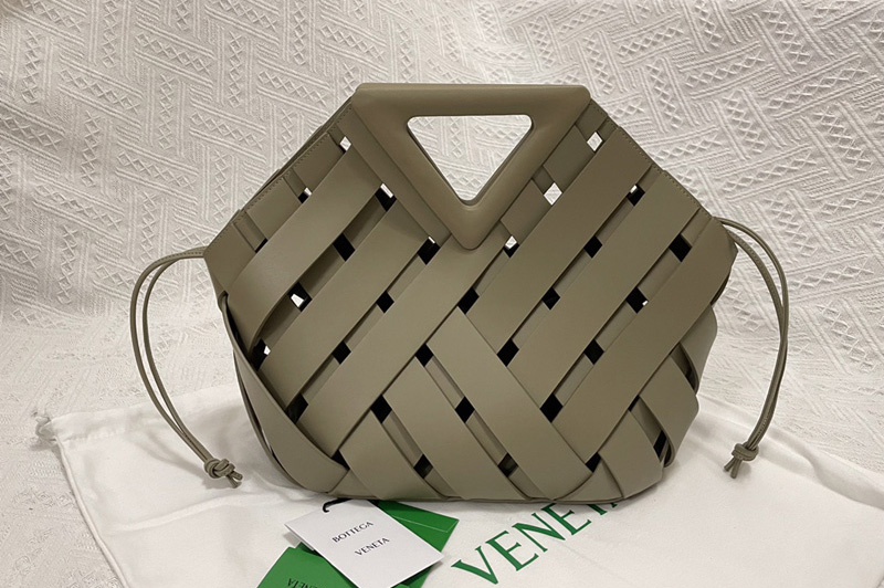 Bottega Veneta 658697 Point Intreccio leather top handle bag in Taupe Intreccio leather