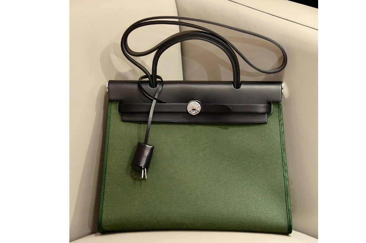 Hermes herbag zip 31 bag in Black/Green Officier canvas and Leather