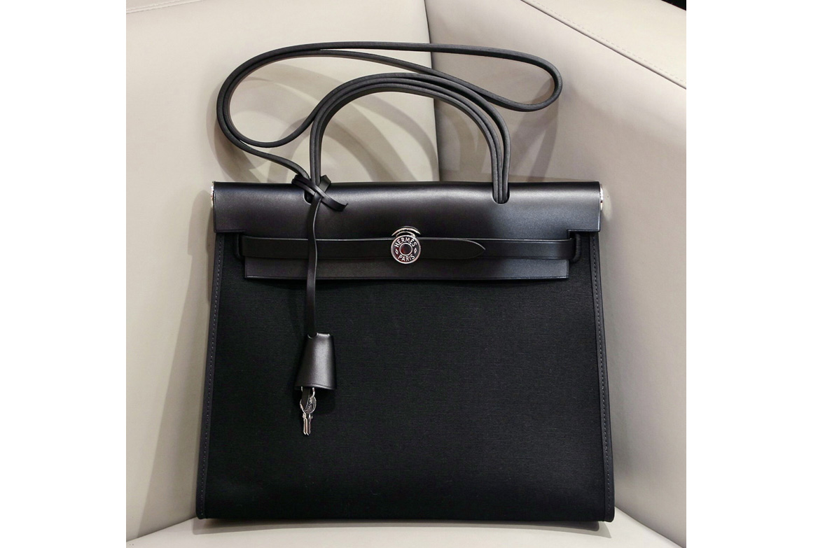 Hermes herbag zip 31 bag in Black/Black Officier canvas and Leather