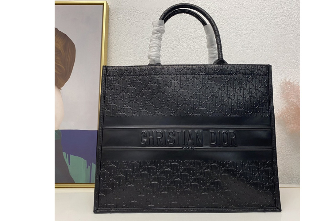 Christian Dior M1286 Dior book tote Bag in Black Dior Oblique Embossed Calfskin