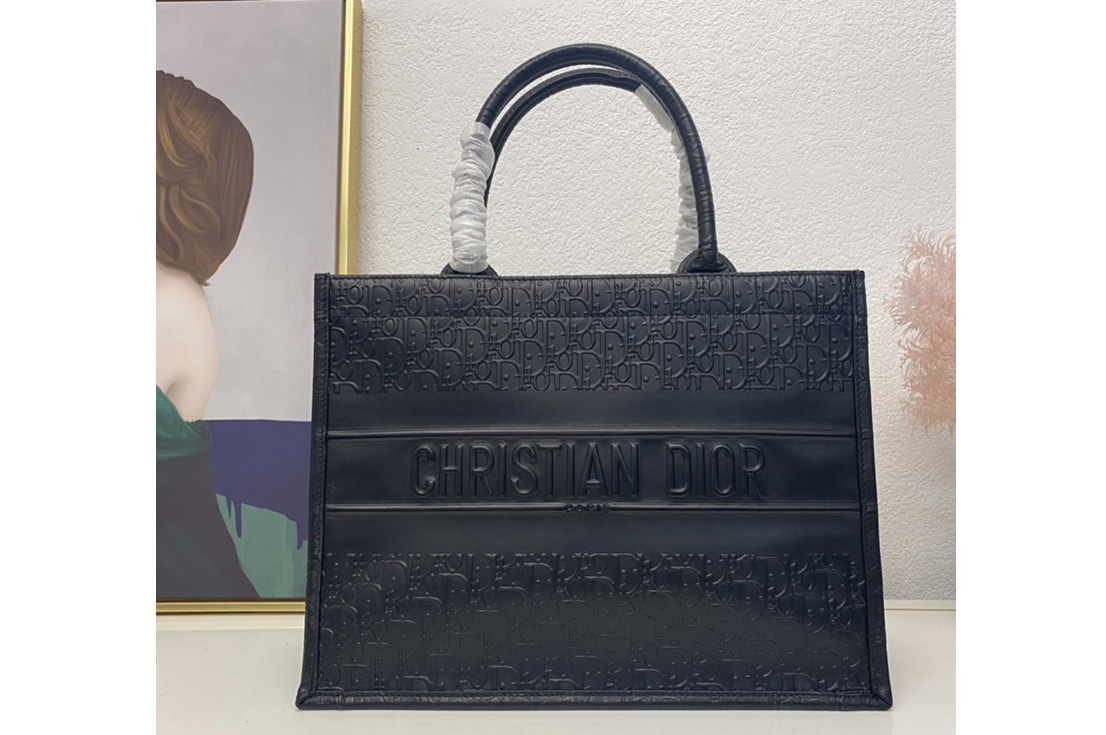 Christian Dior M1296 Dior book tote Bag in Black Dior Oblique Embossed Calfskin
