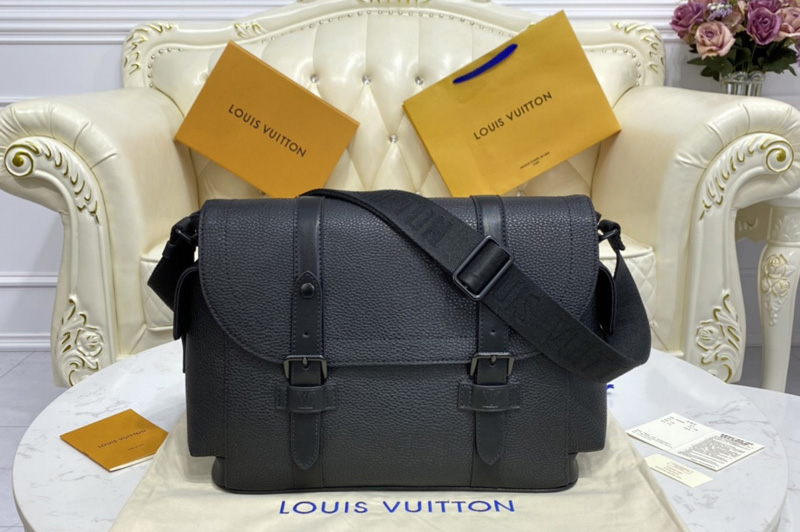 Louis Vuitton M58494 LV Trunk Messenger Bag in Taurillon leather
