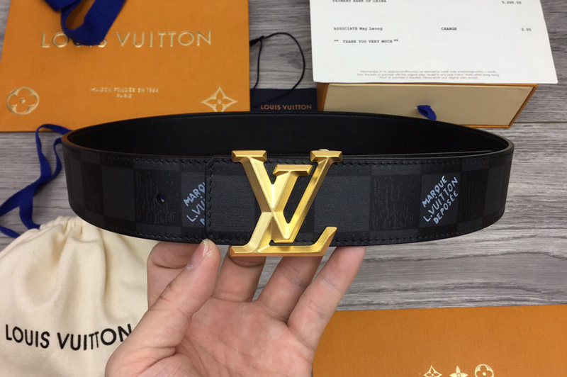 Louis Vuitton MP314T LV LV Initials 40mm reversible belt in Damier Graphite With Gold Buckle