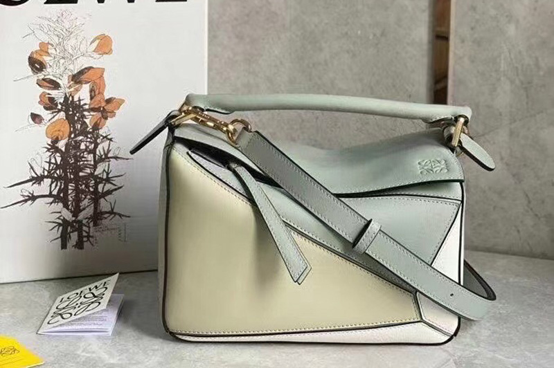 Loewe Small Puzzle bag in Ash Grey/Marble Green classic calfskin