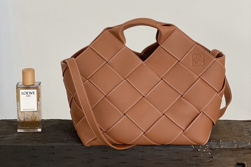 Loewe lagre Brown Leather Woven Basket bag in classic calfskin