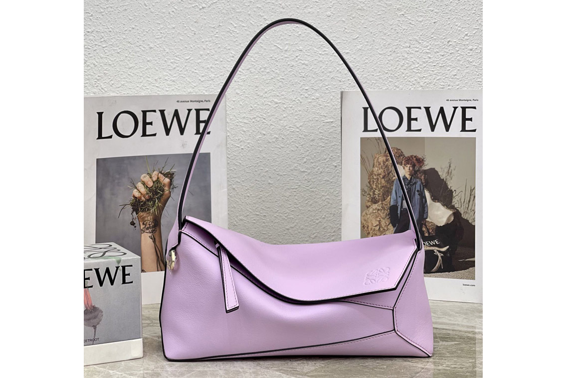 Loewe Puzzle Hobo bag in Pink nappa calfskin
