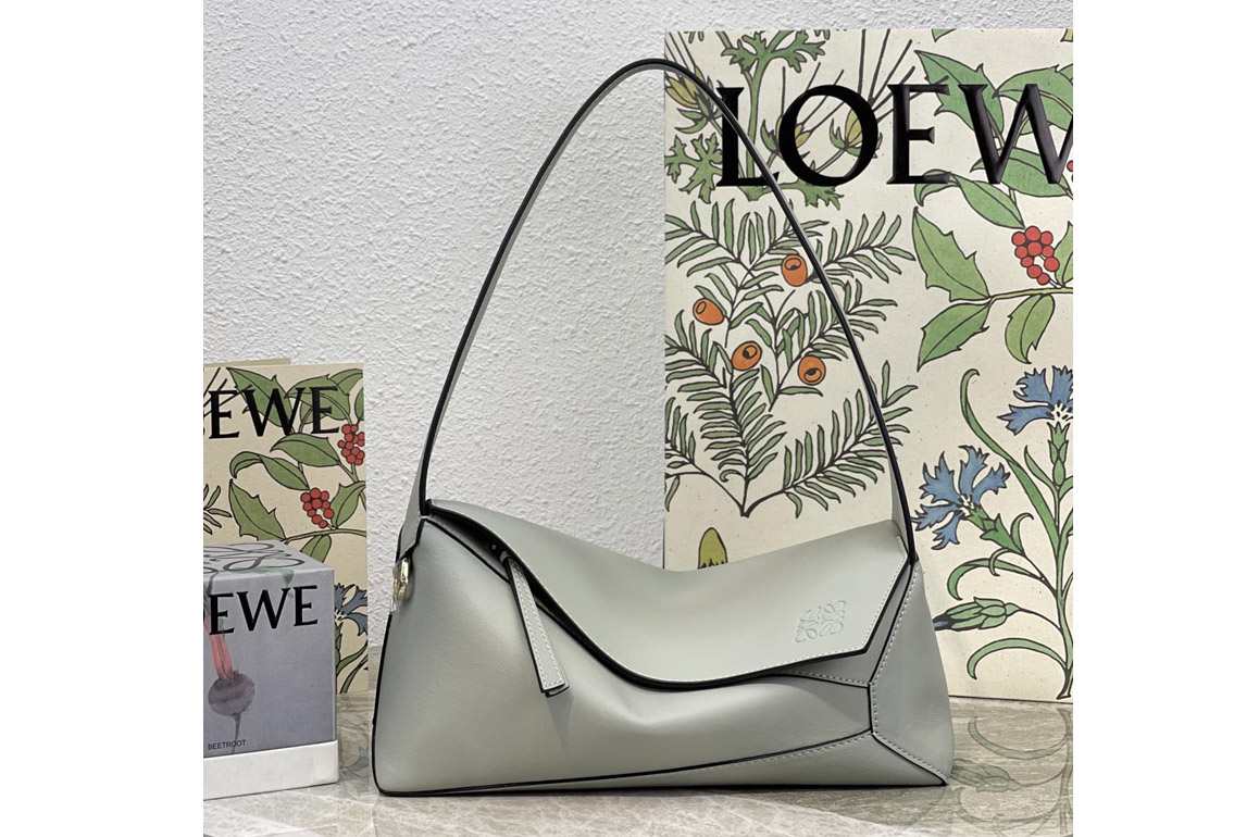 Loewe Puzzle Hobo bag in Gray nappa calfskin