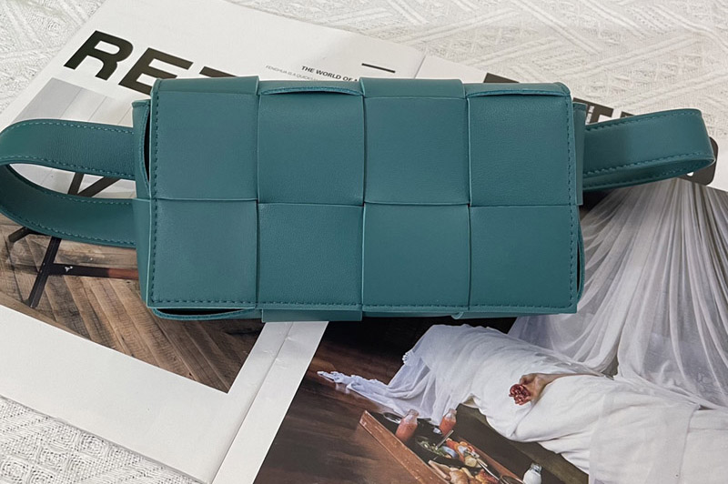 Bottega Veneta 639367 Cassette belt bag in Blue Intrecciato Nappa leather