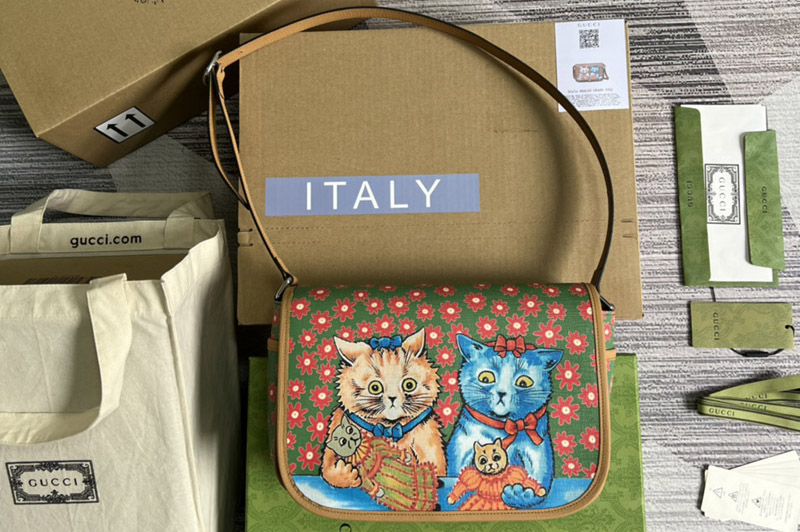 Gucci 664143 Children's cat print messenger bag in Pink flower print green Supreme canvas