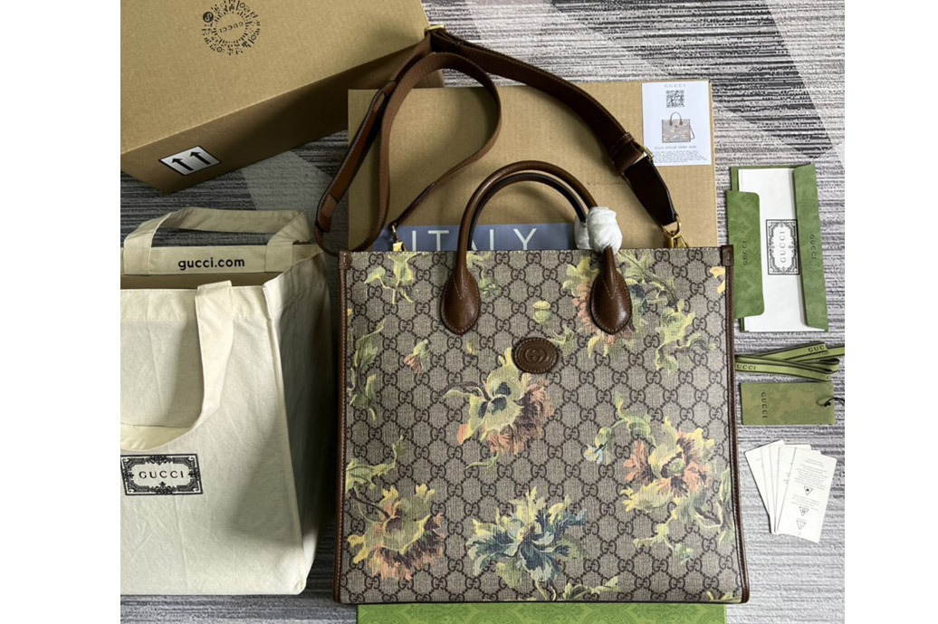 Gucci ‎674148 Medium tote Bag with carnation print in Beige and ebony GG Supreme canvas