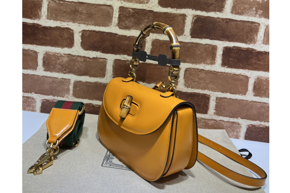 Gucci ‎675797 Small top handle bag with Bamboo in Yellow leather