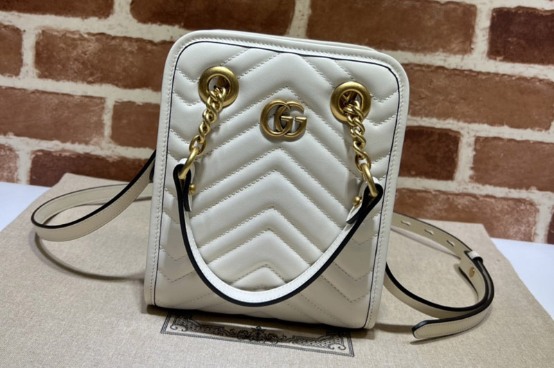 Gucci 696123 GG Marmont matelassé mini bag in White matelasse chevron leather