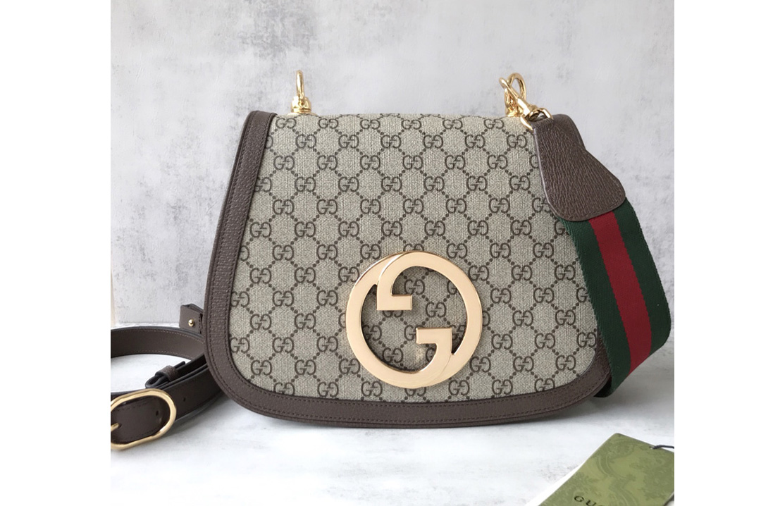 Gucci 699210 Medium shoulder bag with round Interlocking G in Beige and ebony GG Supreme