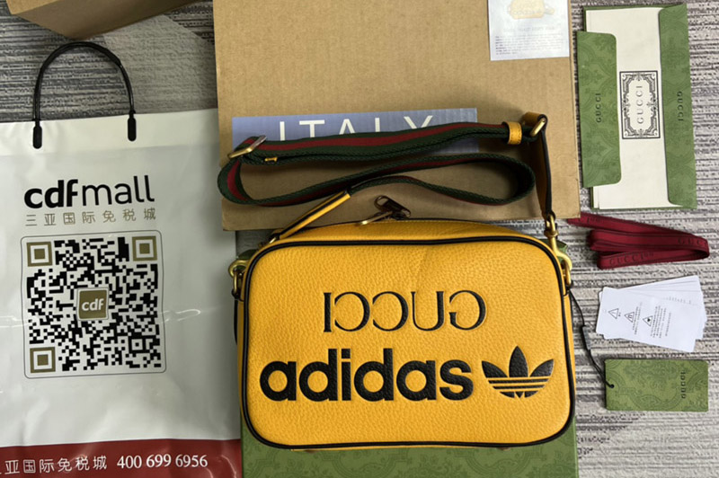 adidas x Gucci 702427 small shoulder bag in Yellow leather