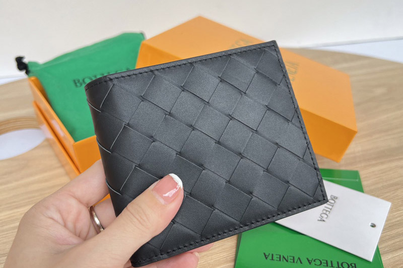 Bottega Veneta 605721 Bi-Fold Wallet in Black Intrecciato leather