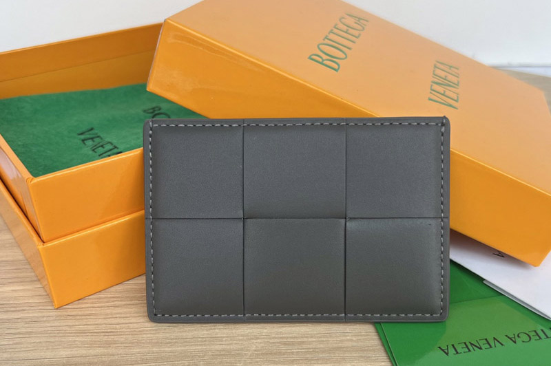 Bottega Veneta 651401 Credit Card Case in Gray Intrecciato leather